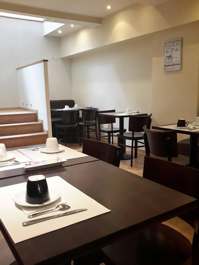 Hotel Cosmos Paris 2*,  France
