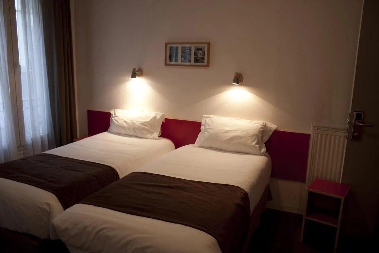 Hotel Cosmos Paris France